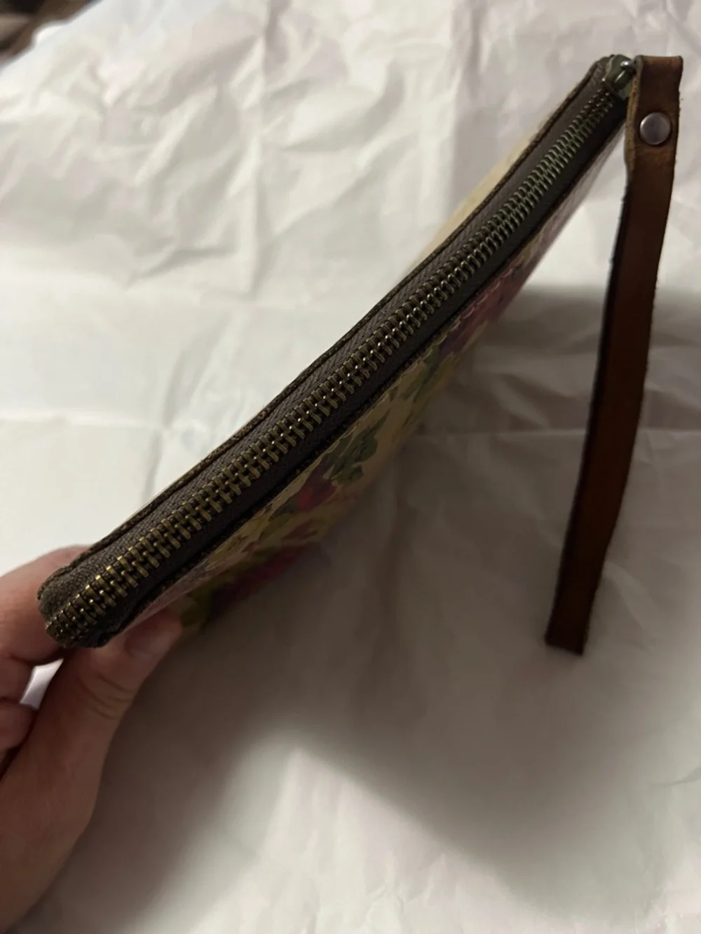 Patricia Nash pocket slip